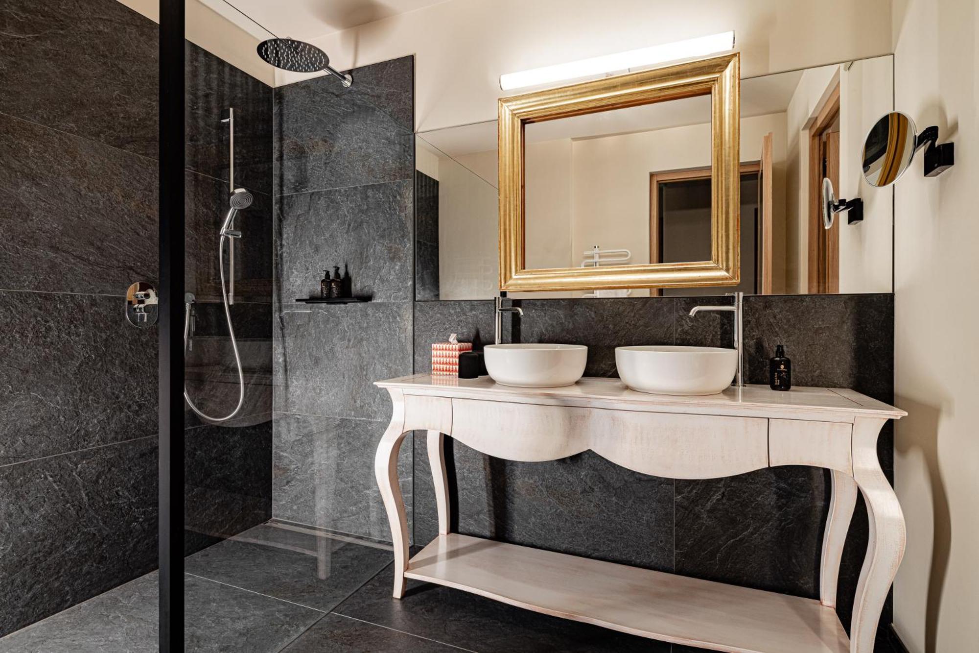 Castel Sallegg Suites Adults Only Caldaro Extérieur photo