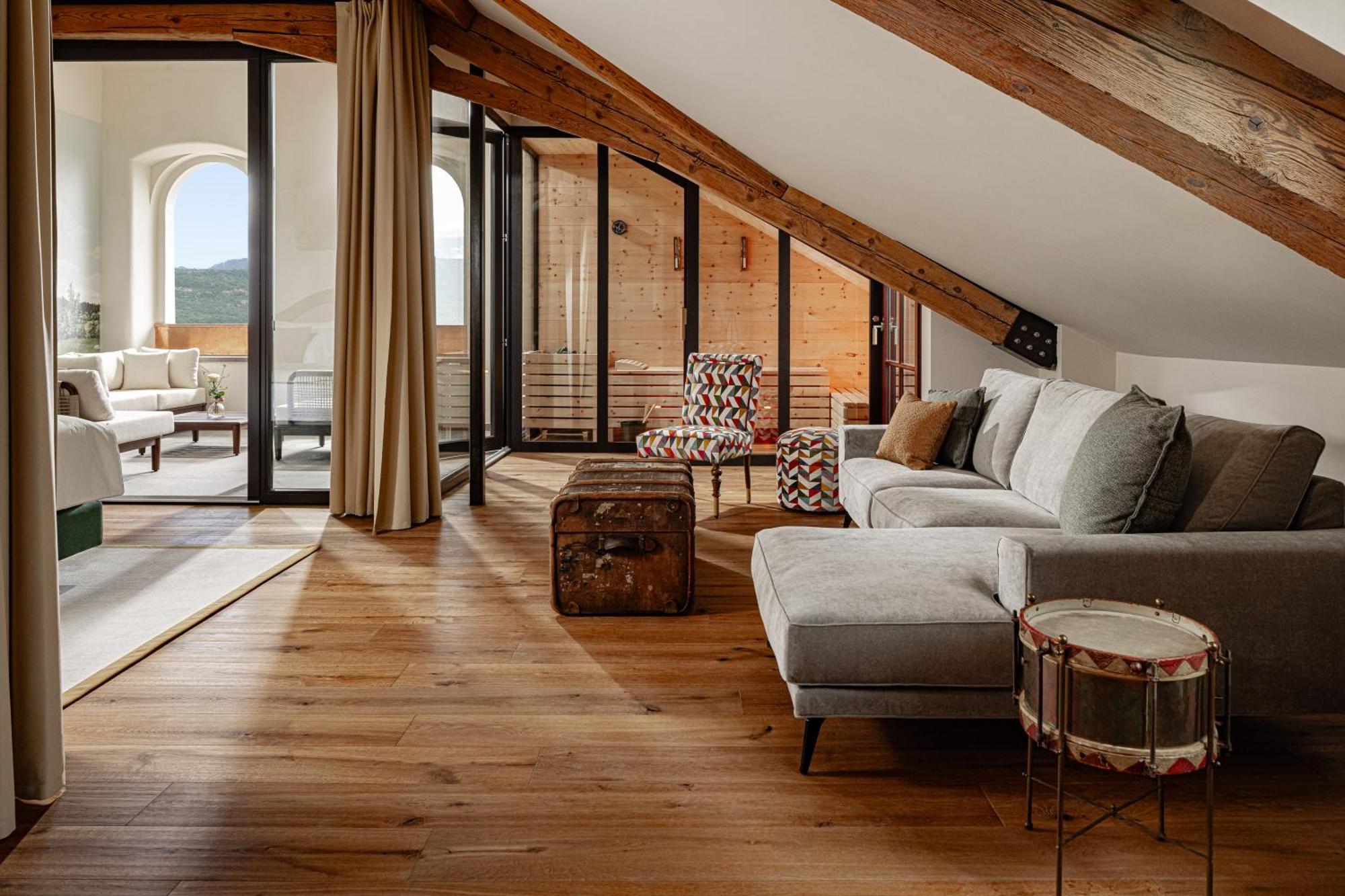 Castel Sallegg Suites Adults Only Caldaro Extérieur photo